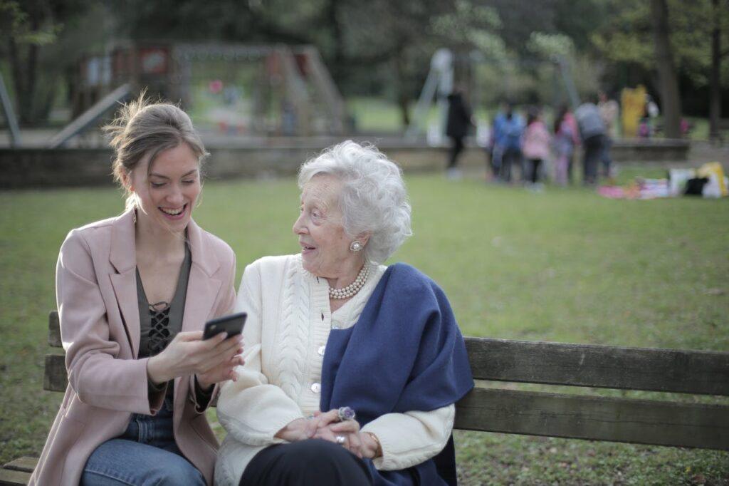 Photo by Andrea Piacquadio: https://www.pexels.com/photo/shallow-focus-photo-of-women-talking-and-having-fun-3791661/