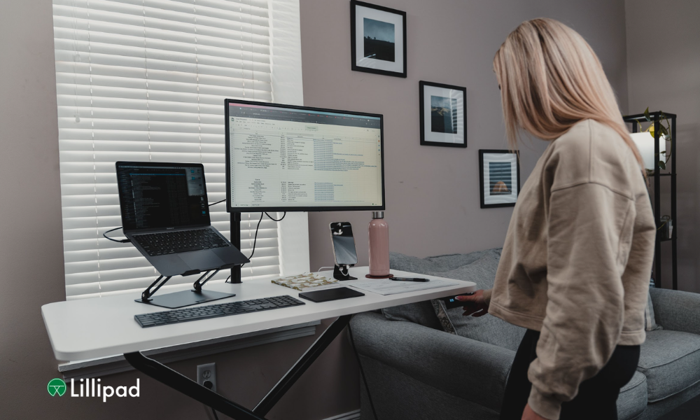 WFH Desks for Homes With Pets: Cable Safety and Layout Tips